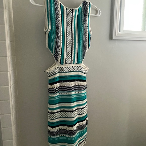 BEBE V-Neck Textured Sweater Dress - Picture 4 of 4